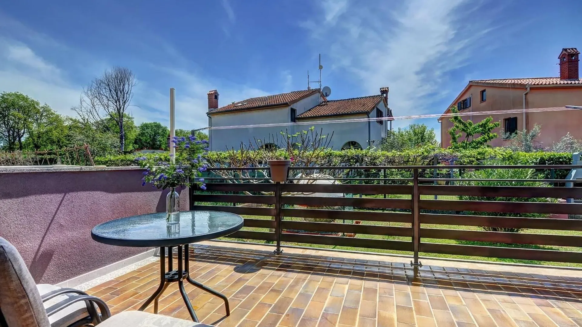Lovely Apartments In Valbandon Fažana