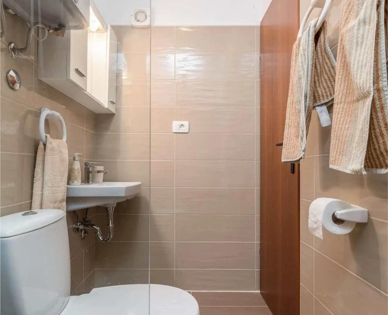 Lovely Apartments In Valbandon Fazana Croatia