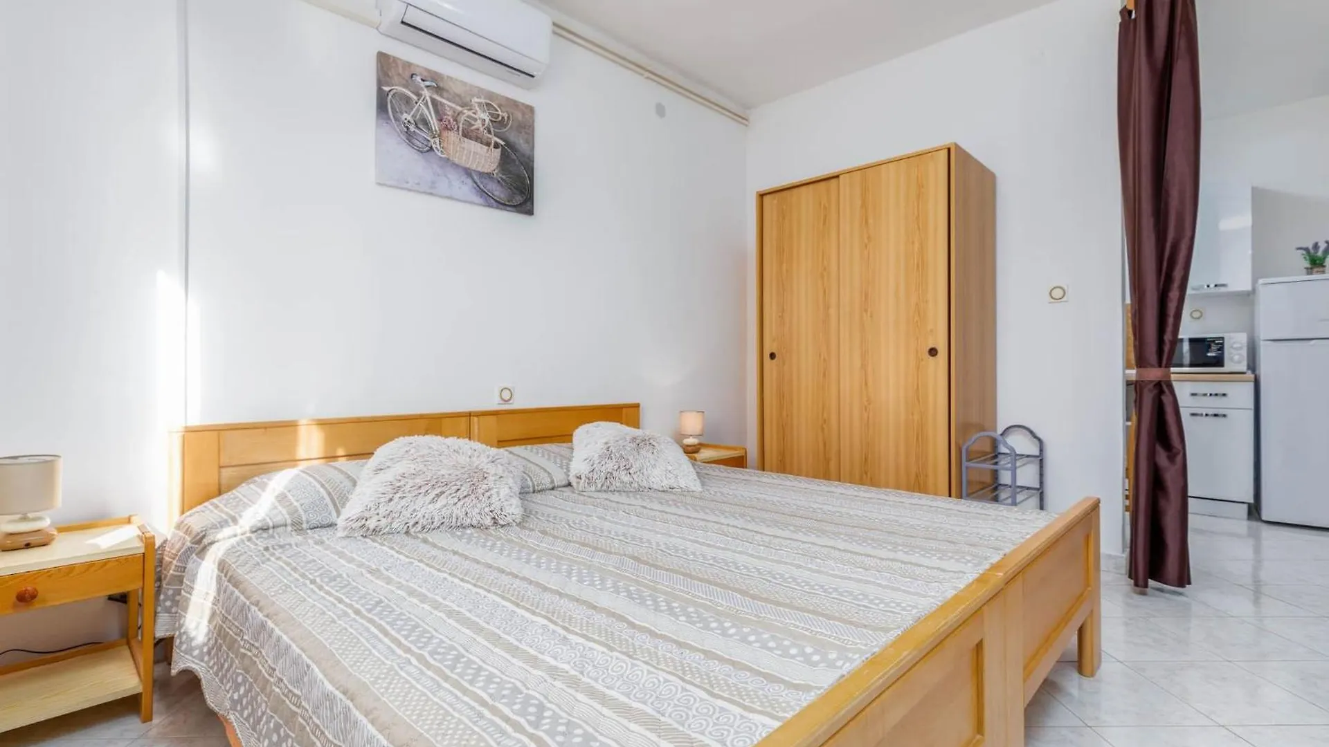 Lovely Apartments In Valbandon Fazana Croatia