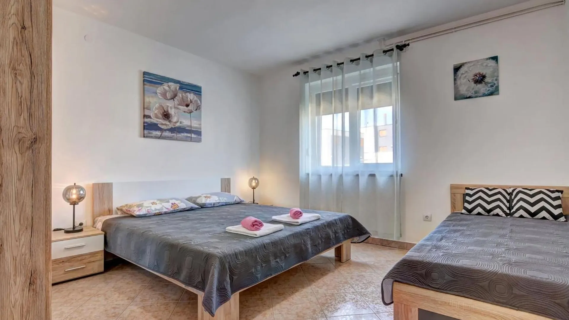 Lovely Apartments In Valbandon Fazana