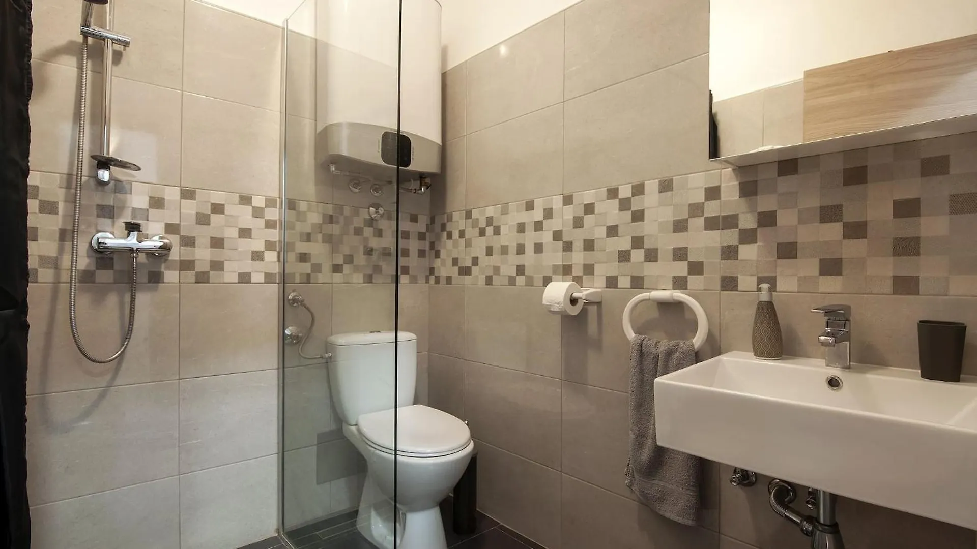Lovely Apartments In Valbandon Fazana 0*,